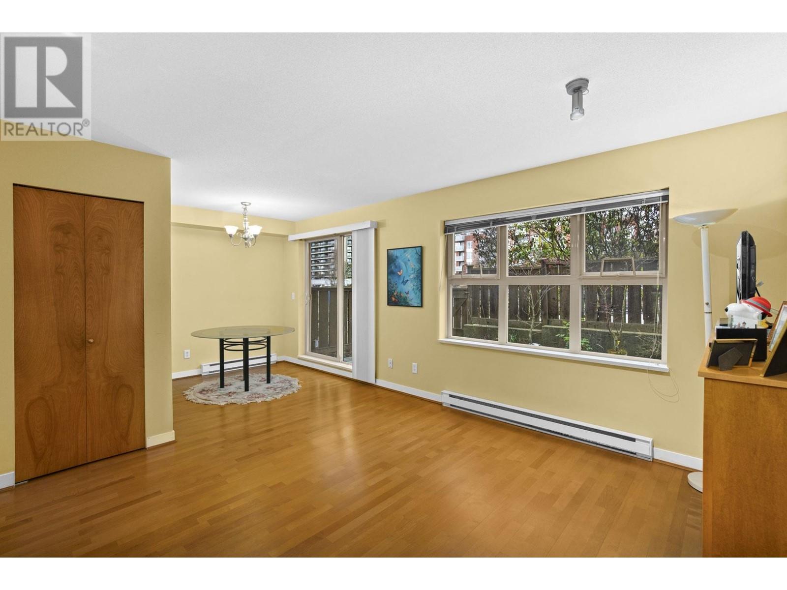 29 3855 Pender Street, Burnaby, British Columbia  V5C 1W5 - Photo 11 - R2867649
