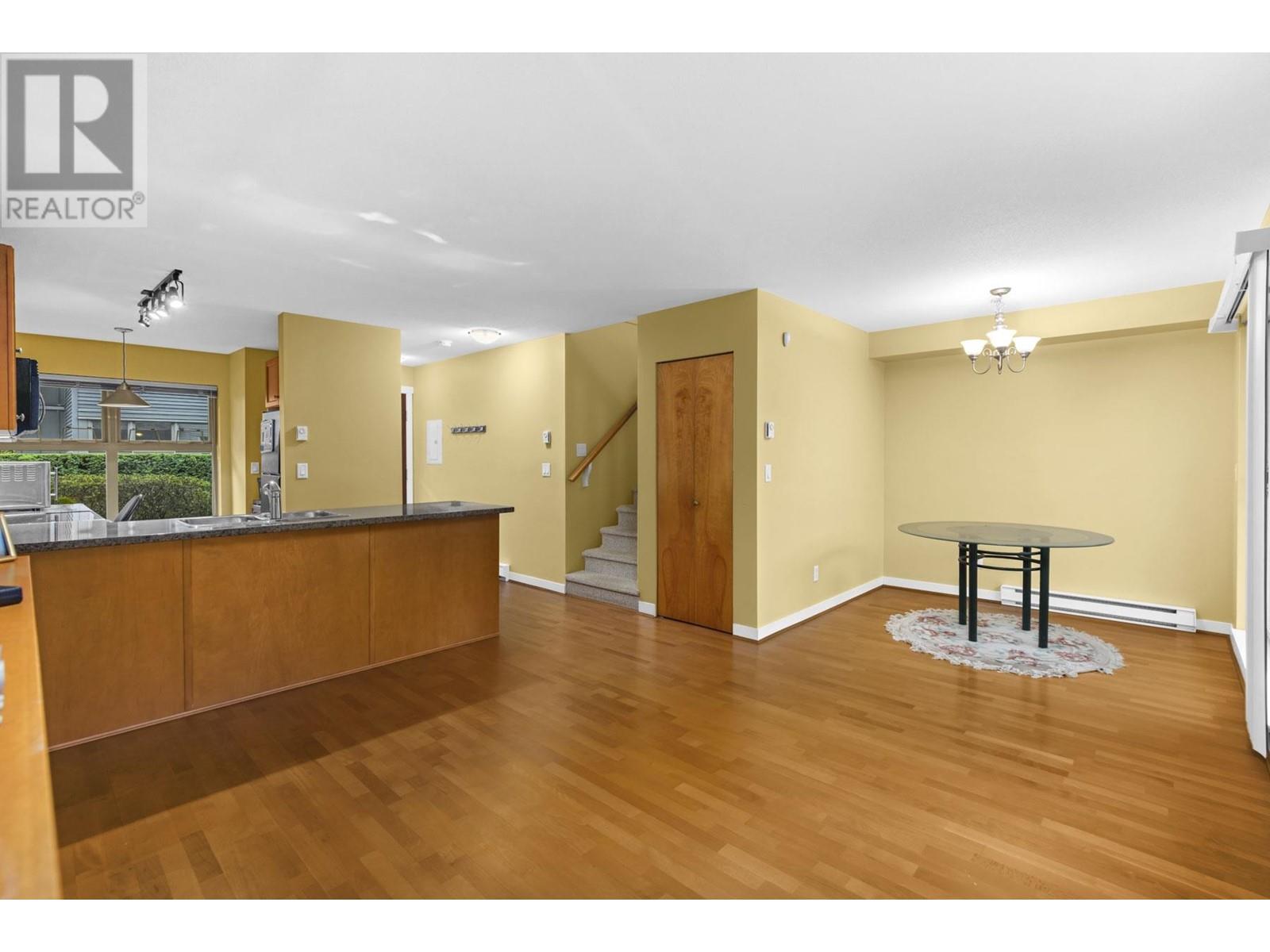 29 3855 Pender Street, Burnaby, British Columbia  V5C 1W5 - Photo 13 - R2867649