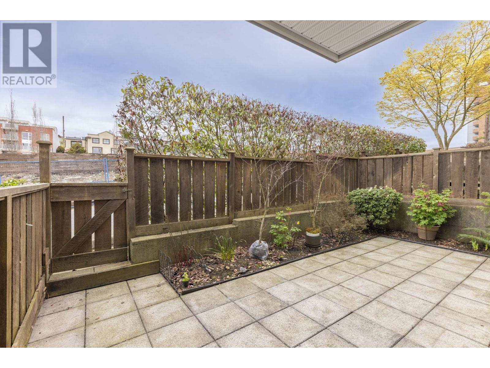 29 3855 Pender Street, Burnaby, British Columbia  V5C 1W5 - Photo 26 - R2867649
