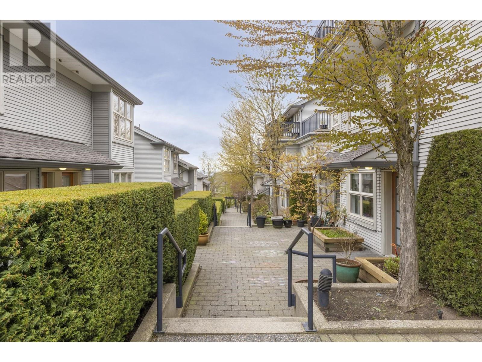 29 3855 Pender Street, Burnaby, British Columbia  V5C 1W5 - Photo 29 - R2867649