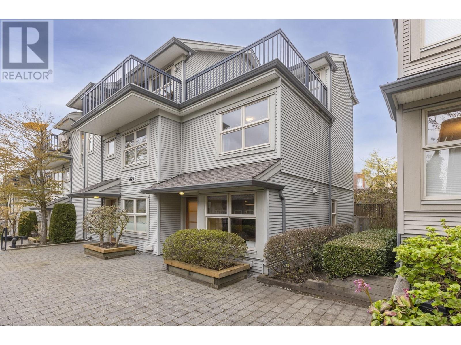 29 3855 Pender Street, Burnaby, British Columbia  V5C 1W5 - Photo 30 - R2867649