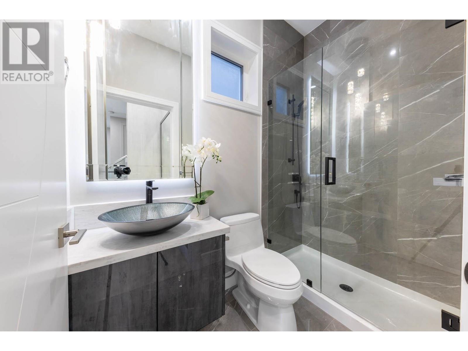 5350 Lanark Street, Vancouver, British Columbia  V5P 2Y1 - Photo 12 - R2867676