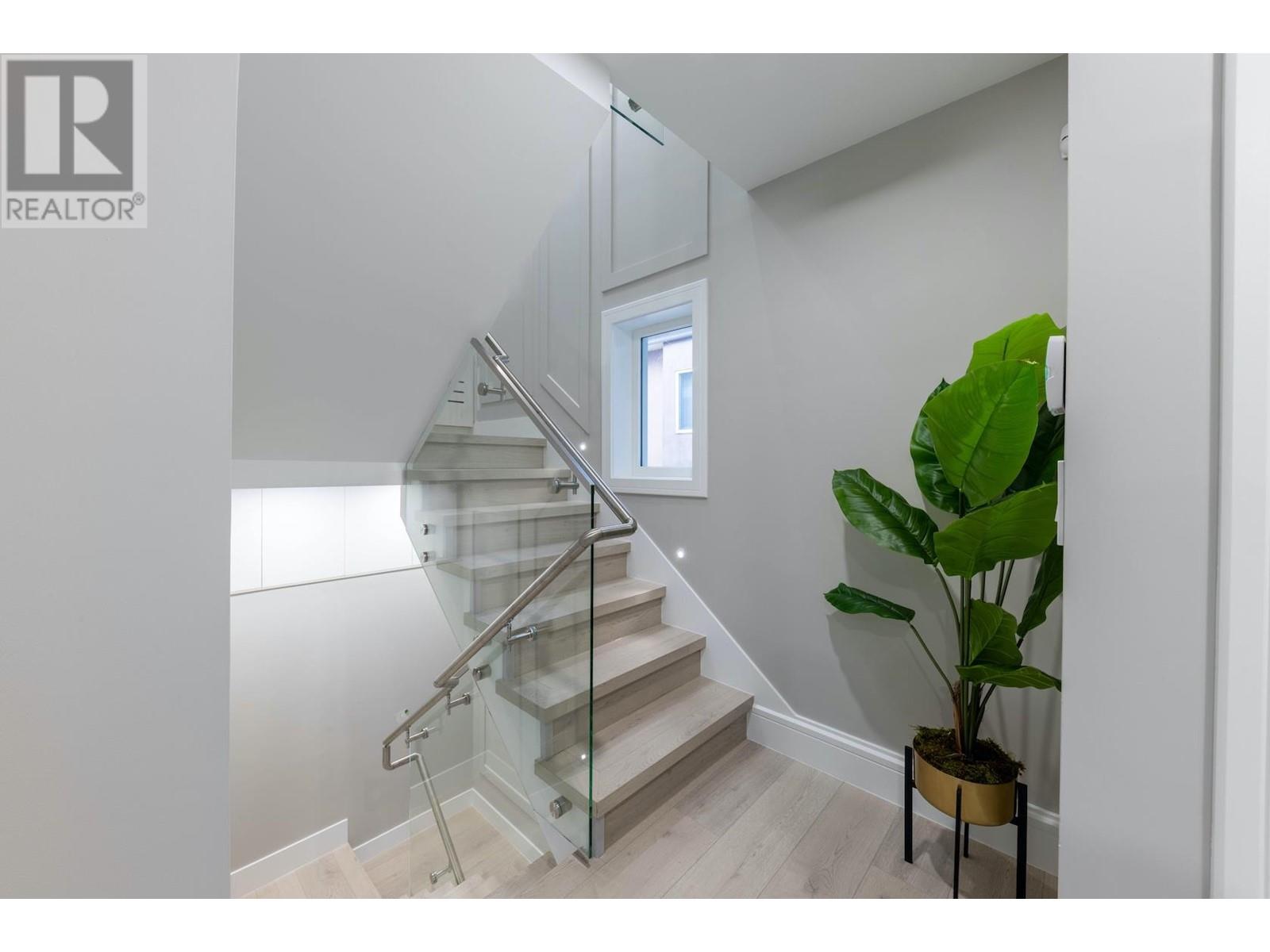 5350 Lanark Street, Vancouver, British Columbia  V5P 2Y1 - Photo 14 - R2867676