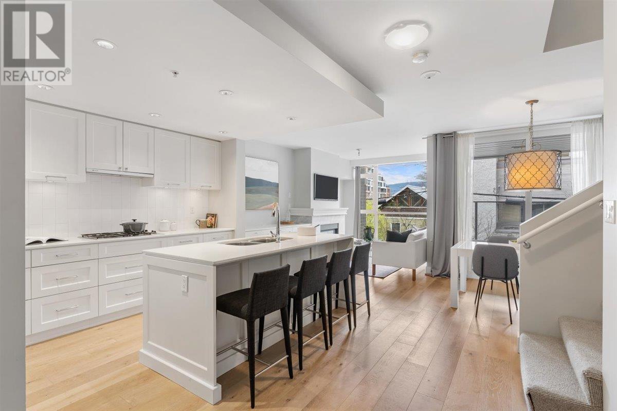 101 1675 W 8th Avenue, Vancouver, British Columbia  V6J 0A8 - Photo 3 - R2867687