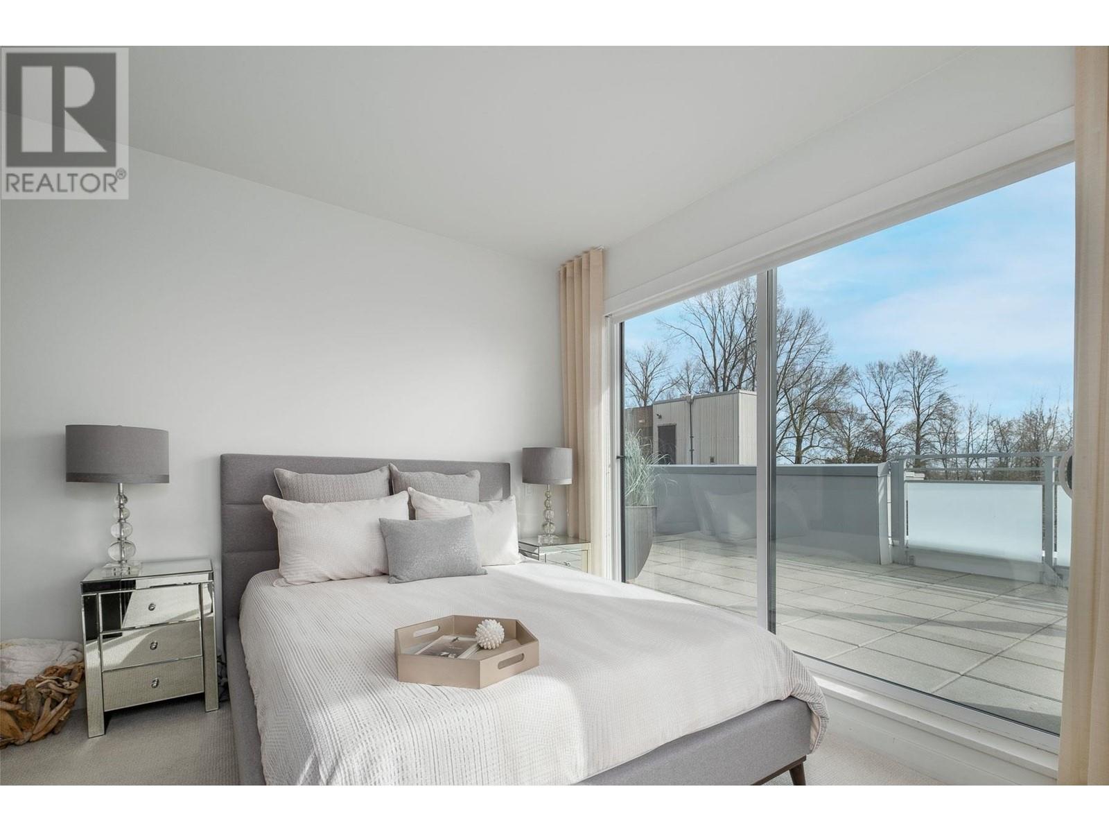 401 1061 Marine Drive, North Vancouver, British Columbia  V7P 1S6 - Photo 13 - R2867691