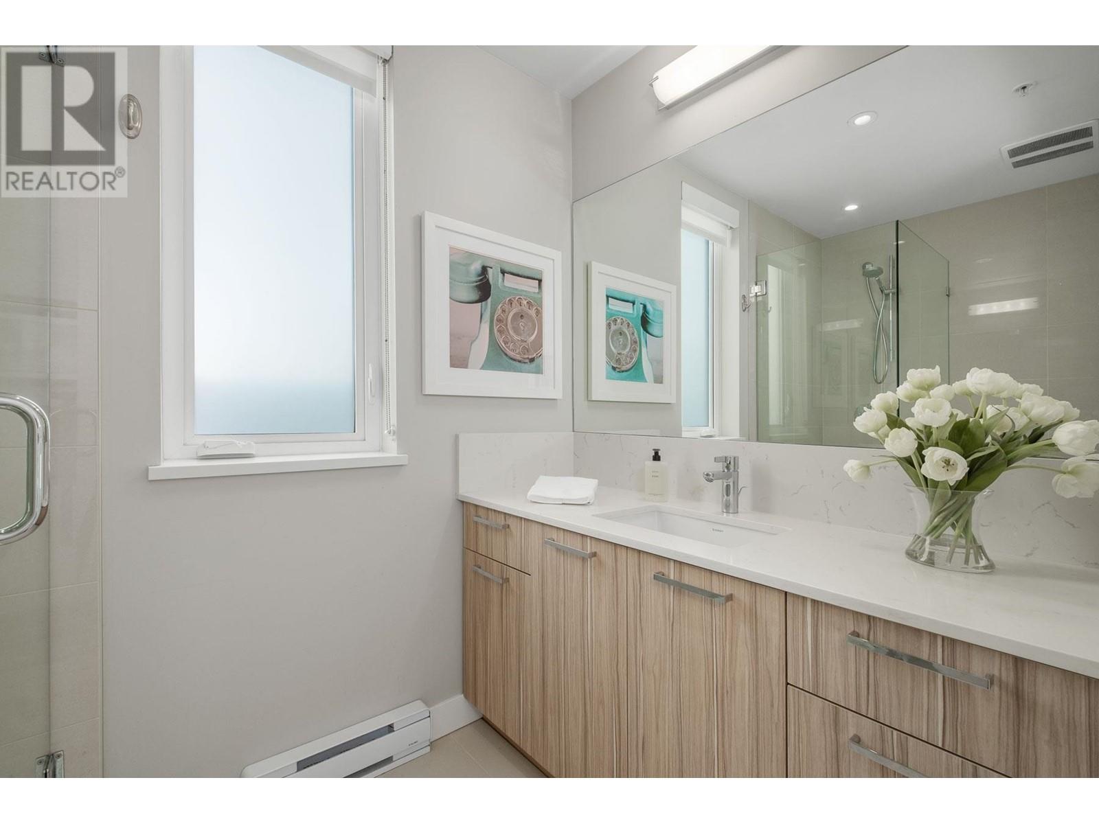401 1061 Marine Drive, North Vancouver, British Columbia  V7P 1S6 - Photo 16 - R2867691