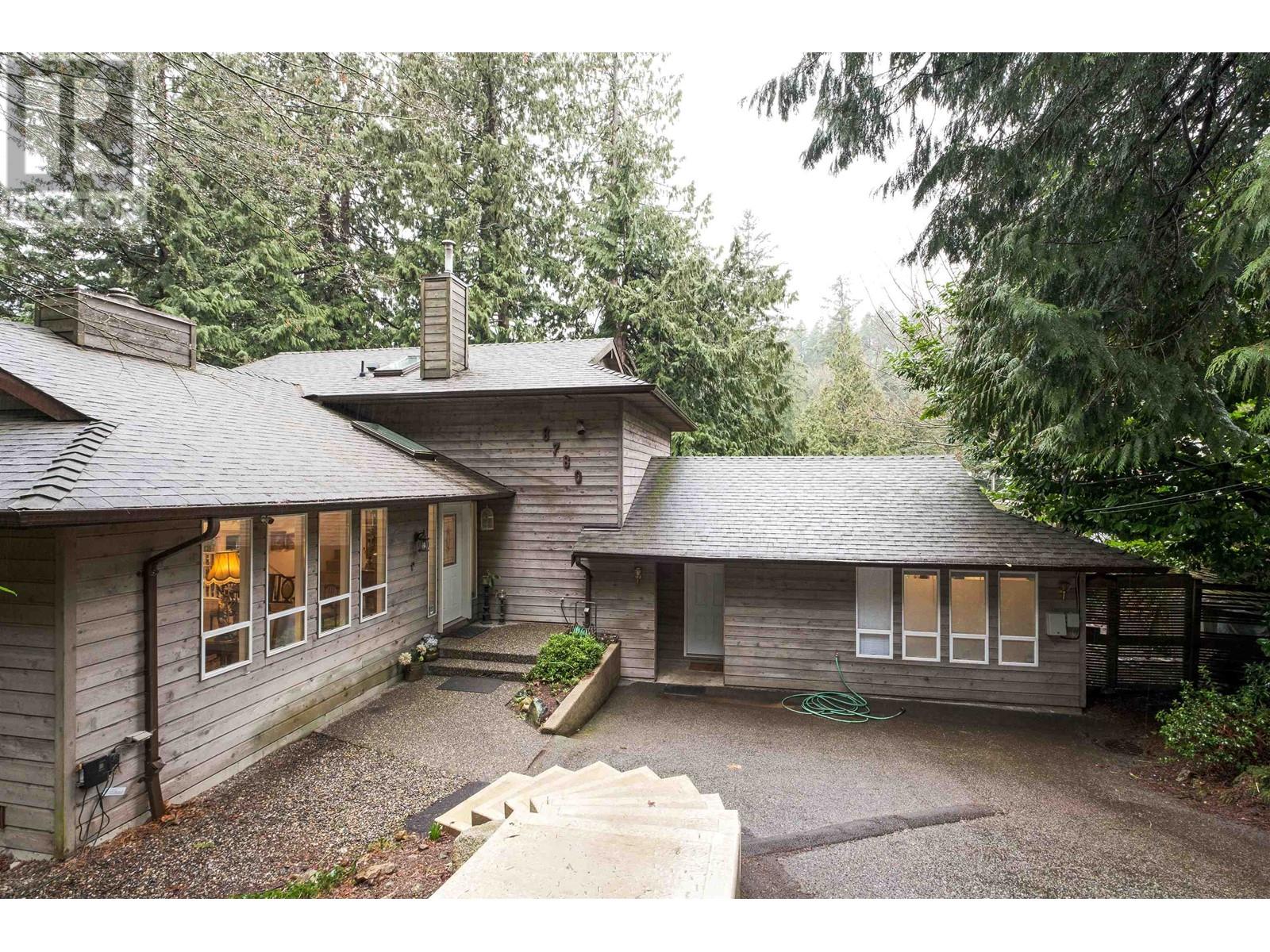 6780 Marine Drive, West Vancouver, British Columbia  V7W 2S9 - Photo 4 - R2867594