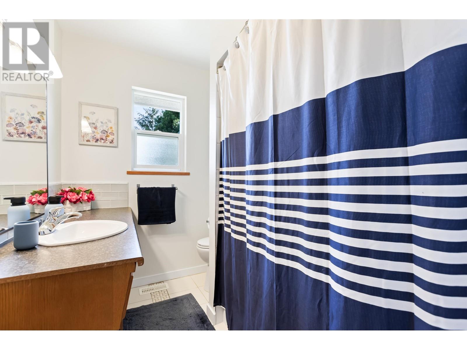 727 Linton Street, Coquitlam, British Columbia  V3J 6K4 - Photo 19 - R2867624