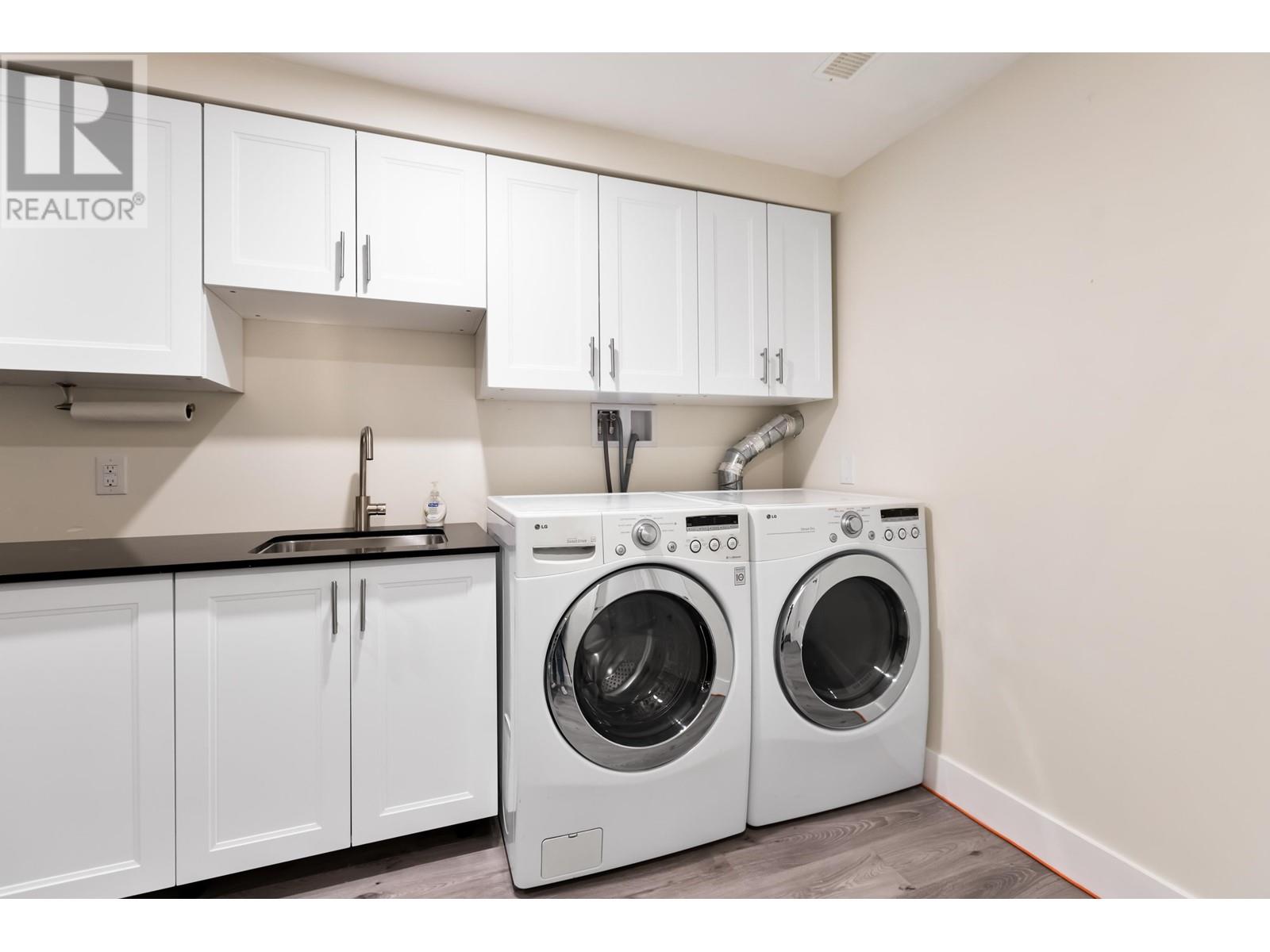 727 Linton Street, Coquitlam, British Columbia  V3J 6K4 - Photo 21 - R2867624