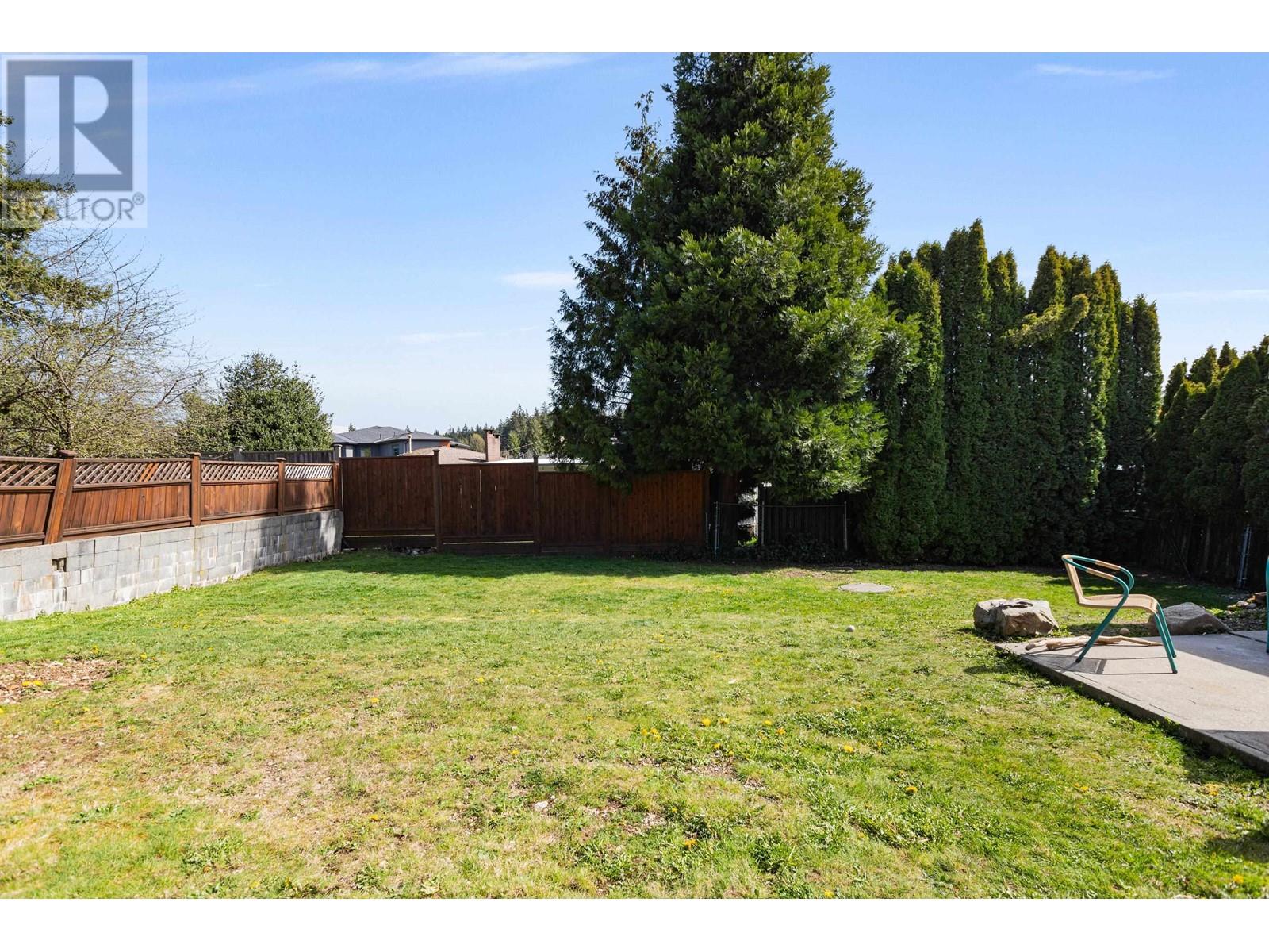 727 Linton Street, Coquitlam, British Columbia  V3J 6K4 - Photo 27 - R2867624