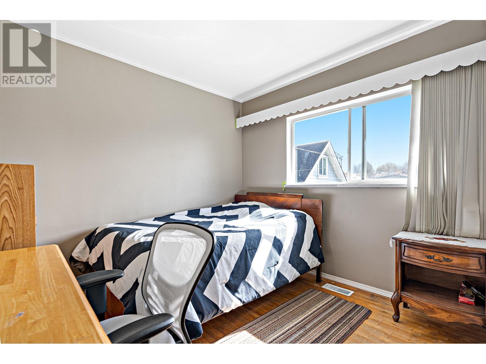 4670 Todd Street, Vancouver, British Columbia  V5R 3P8 - Photo 12 - R2867630