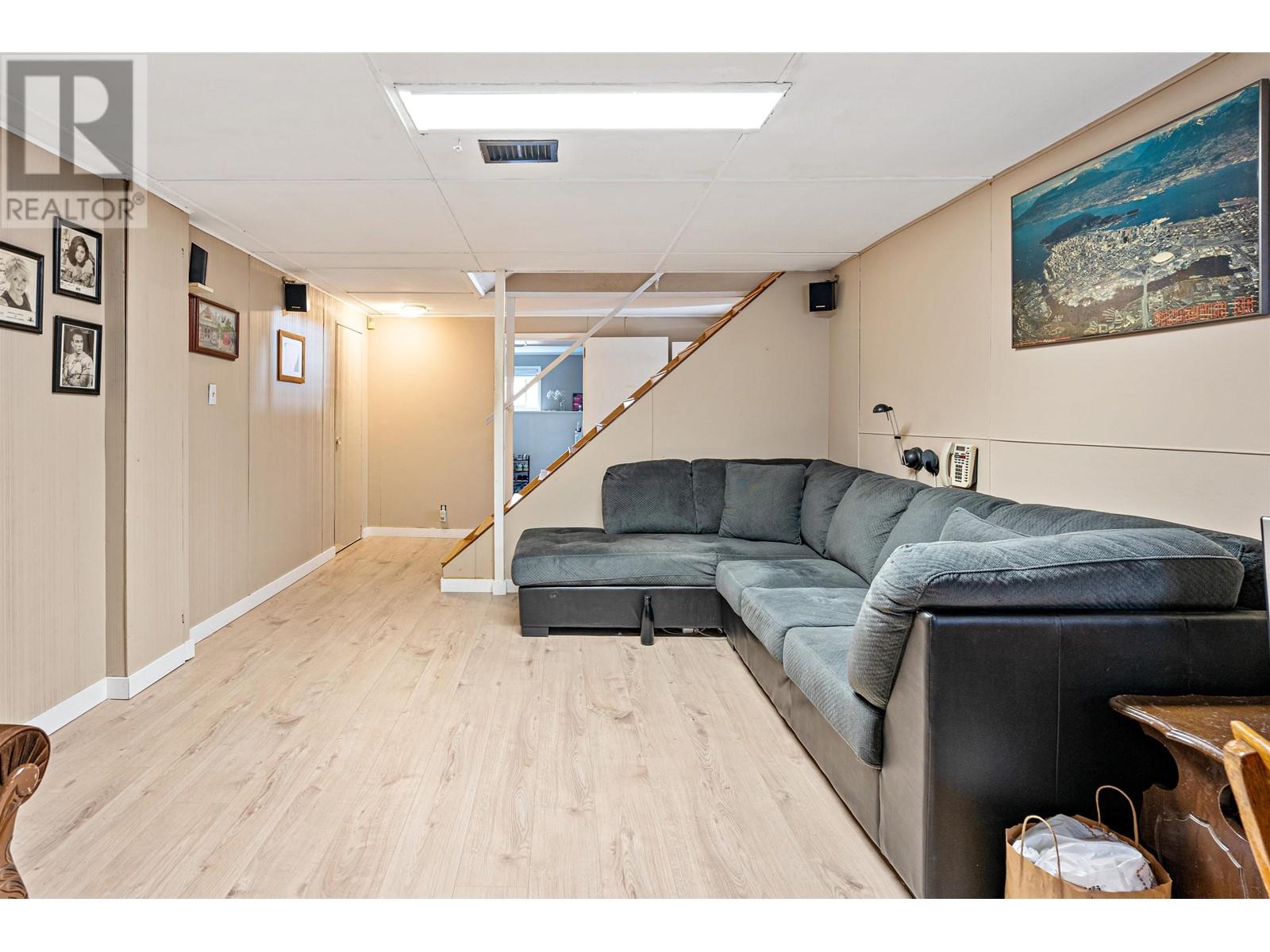 4670 Todd Street, Vancouver, British Columbia  V5R 3P8 - Photo 16 - R2867630