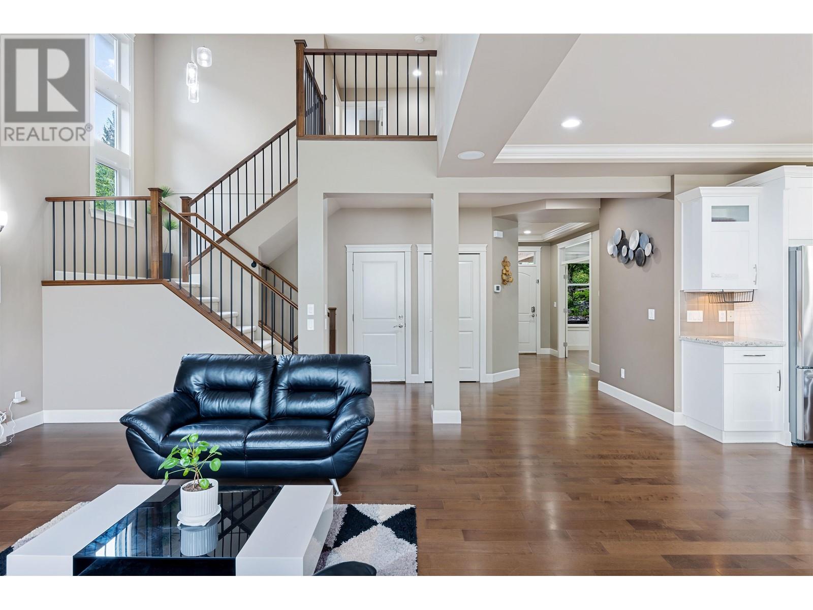 1485 Southview Street, Coquitlam, British Columbia  V3E 0E3 - Photo 6 - R2867682