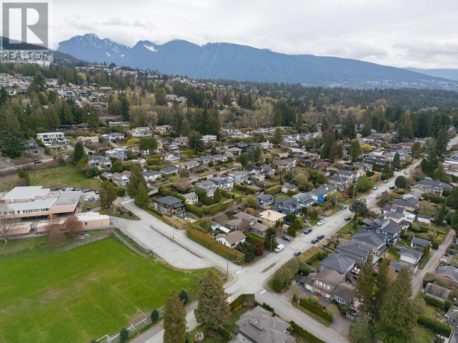 1195 Kings Avenue, West Vancouver, British Columbia  V7T 2C2 - Photo 40 - R2867714