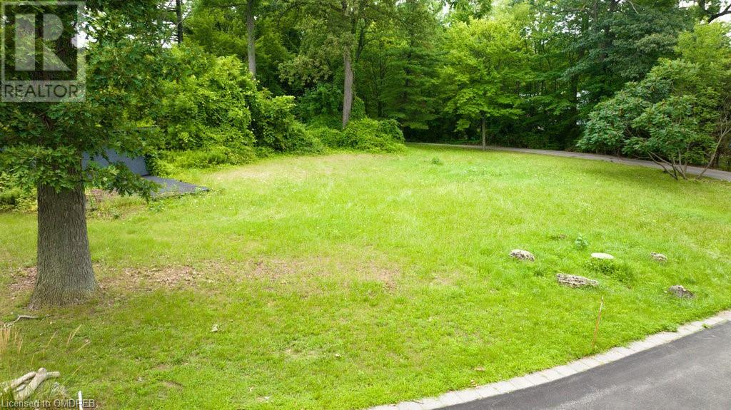 2070 Heartwood Court, Mississauga, Ontario  L5C 4P7 - Photo 14 - 40568200