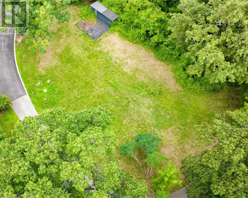 2070 Heartwood Court, Mississauga, Ontario  L5C 4P7 - Photo 17 - 40568200