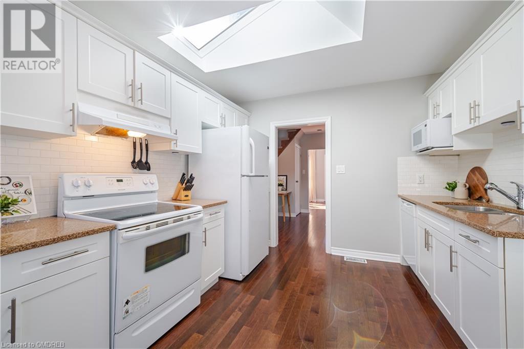 31 East 19th Street, Hamilton, Ontario  L9A 4R9 - Photo 14 - 40567808