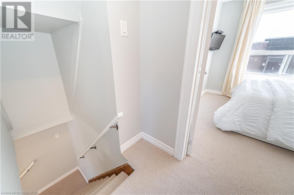 31 East 19th Street, Hamilton, Ontario  L9A 4R9 - Photo 23 - 40567808