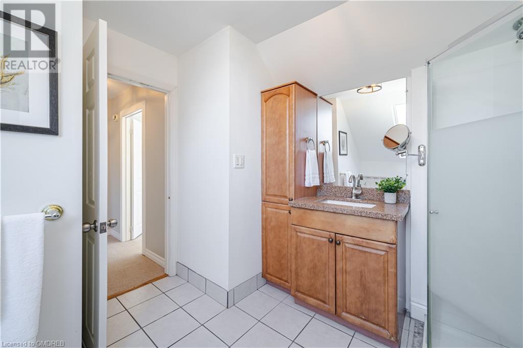 31 East 19th Street, Hamilton, Ontario  L9A 4R9 - Photo 30 - 40567808