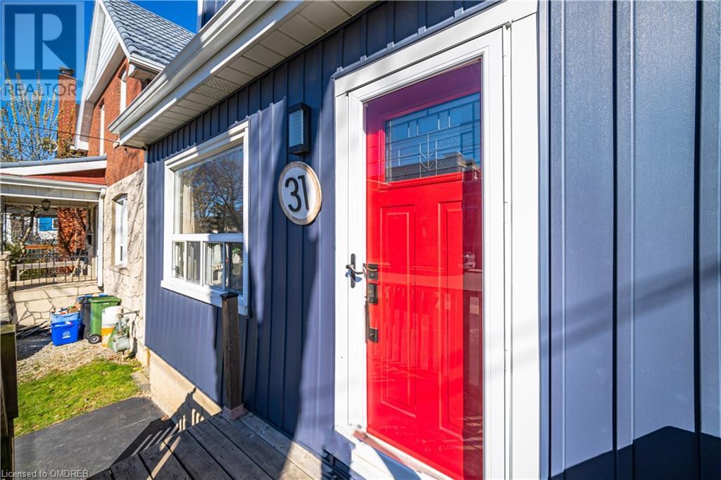 31 East 19th Street, Hamilton, Ontario  L9A 4R9 - Photo 5 - 40567808