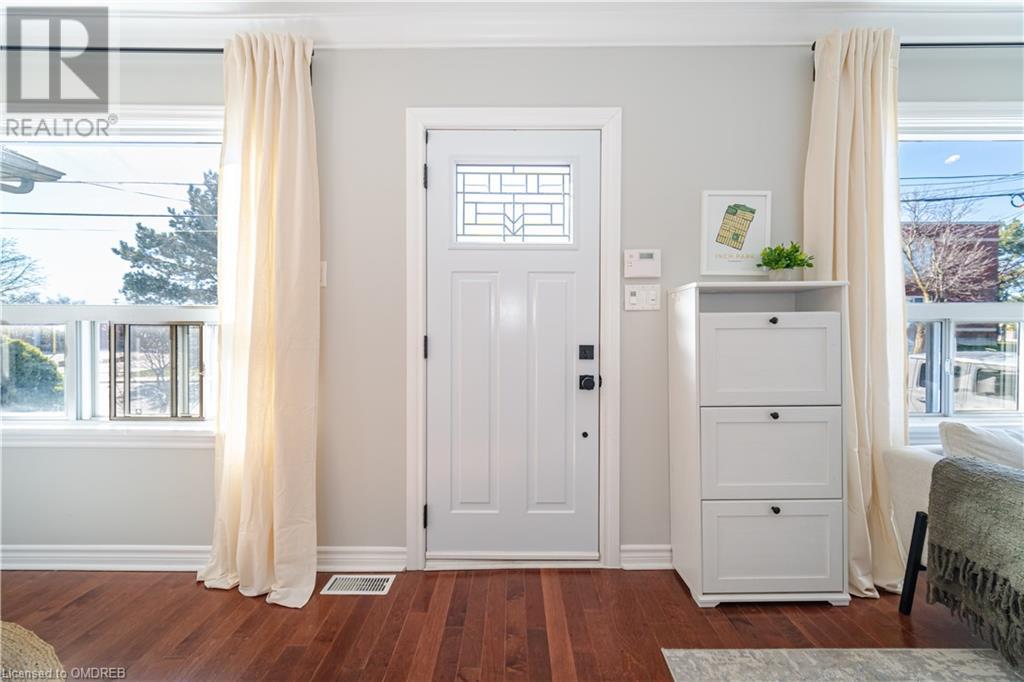 31 East 19th Street, Hamilton, Ontario  L9A 4R9 - Photo 6 - 40567808