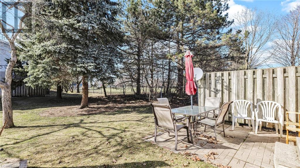 465 Kingscourt Drive Unit# 7, Waterloo, Ontario  N2K 3R5 - Photo 44 - 40567811