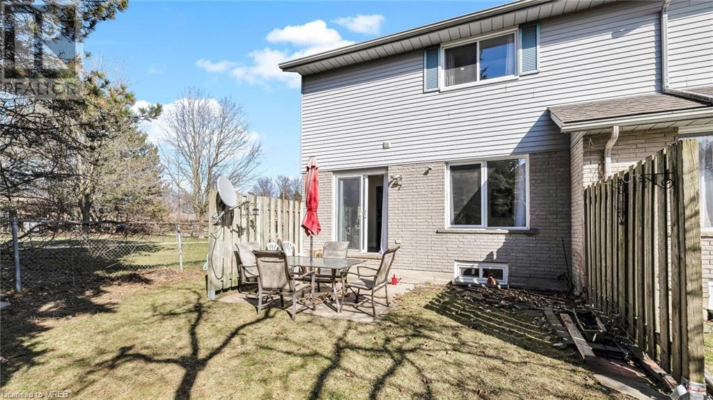 465 Kingscourt Drive Unit# 7, Waterloo, Ontario  N2K 3R5 - Photo 46 - 40567811