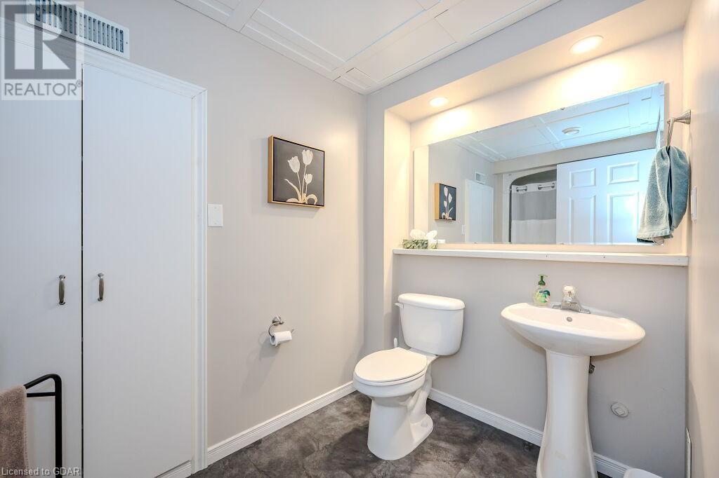 20 Winterberry Lane, Guelph, Ontario  N1G 4X7 - Photo 15 - 40563907