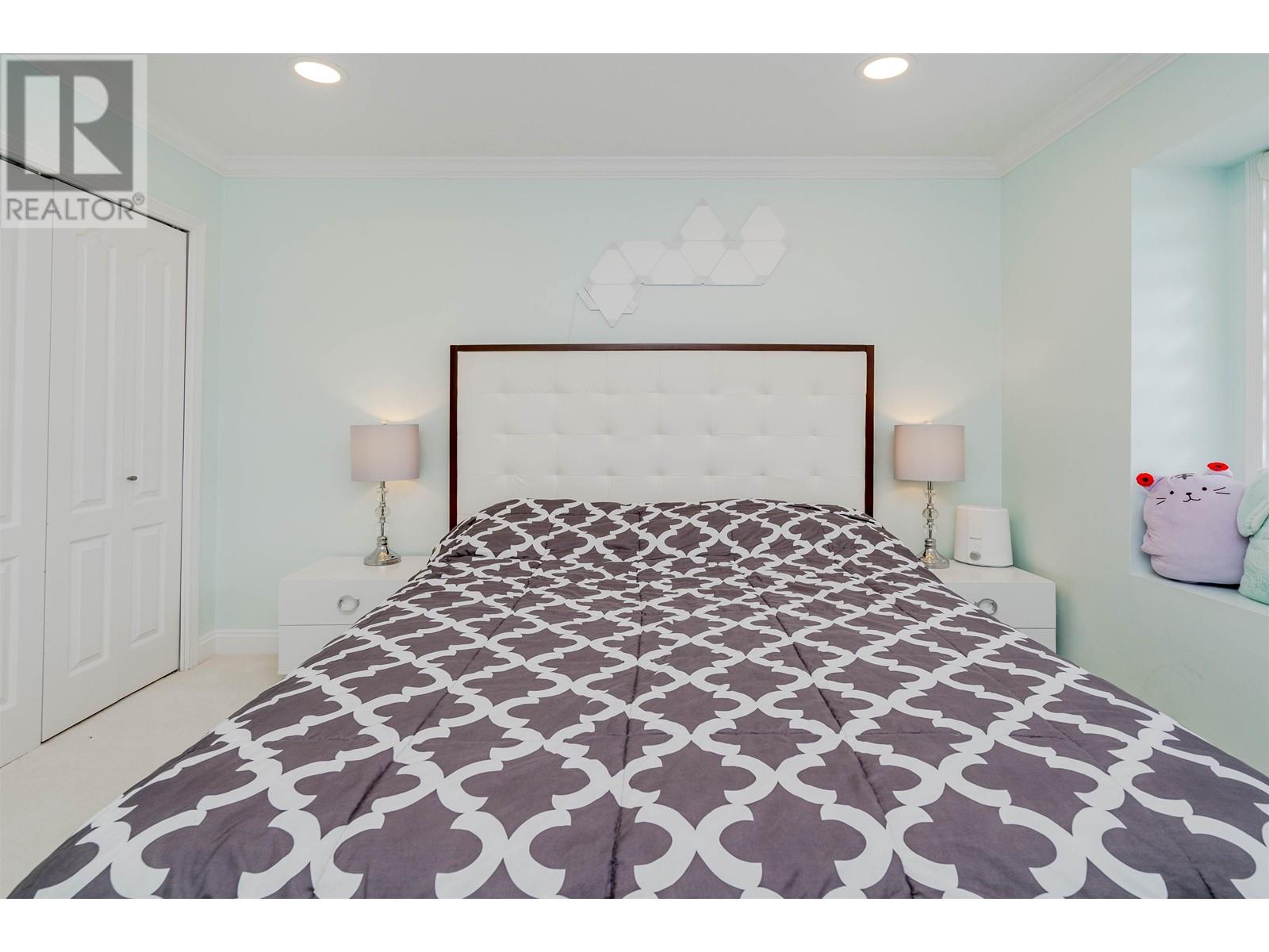 6111 Garrison Court, Richmond, British Columbia  V7C 5S2 - Photo 31 - R2867674