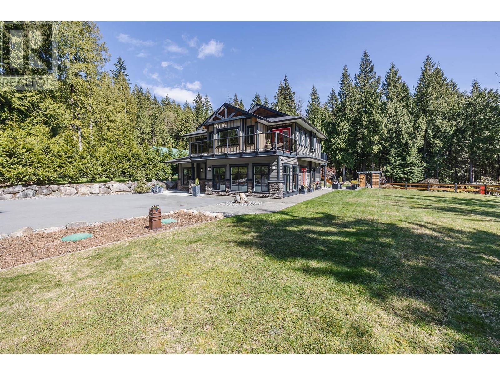 12240 Mcnutt Road, Maple Ridge, British Columbia  V2W 1N6 - Photo 4 - R2867702