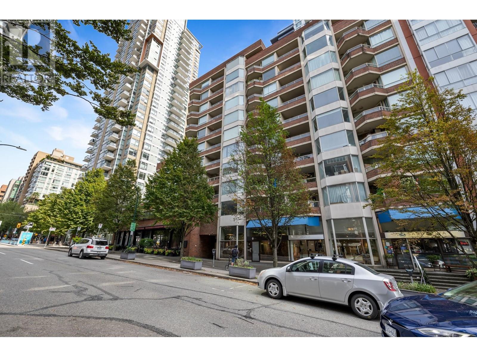 Listing Picture 21 of 26 : 508 1330 HORNBY STREET, Vancouver / 溫哥華 - 魯藝地產 Yvonne Lu Group - MLS Medallion Club Member