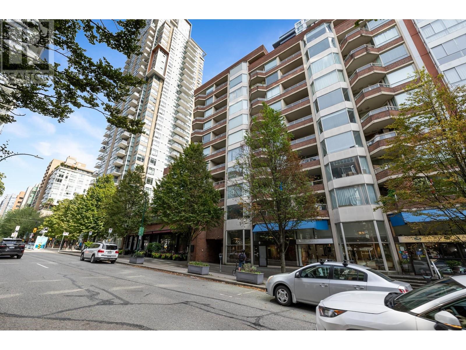 Listing Picture 22 of 26 : 508 1330 HORNBY STREET, Vancouver / 溫哥華 - 魯藝地產 Yvonne Lu Group - MLS Medallion Club Member