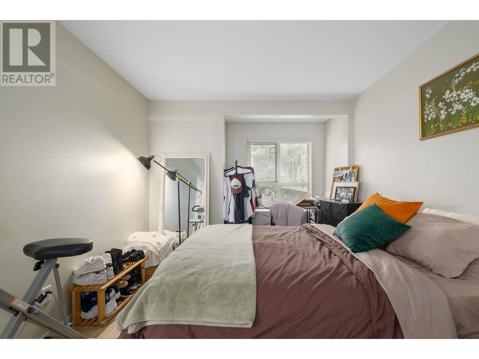 313 9319 University Crescent, Burnaby, British Columbia  V5A 4Y5 - Photo 11 - R2867555