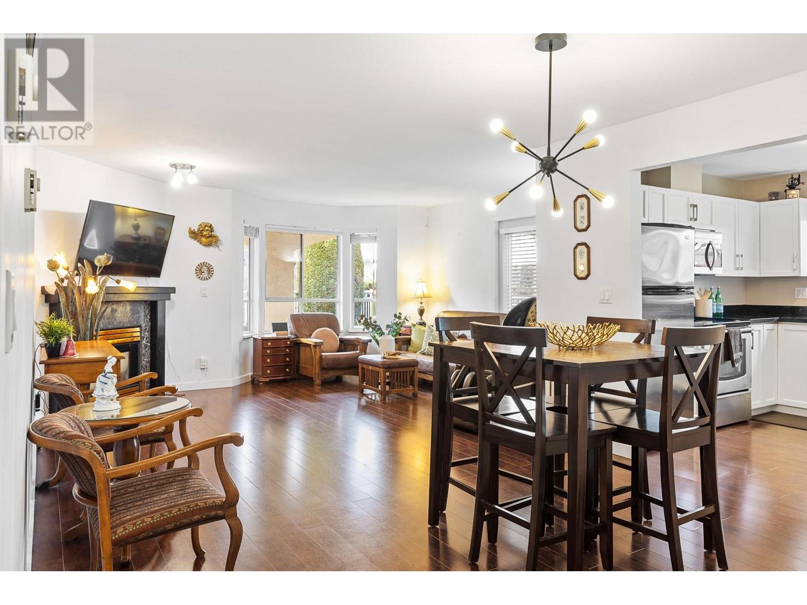 103 523 Whiting Way, Coquitlam, British Columbia  V3J 7W9 - Photo 6 - R2867681