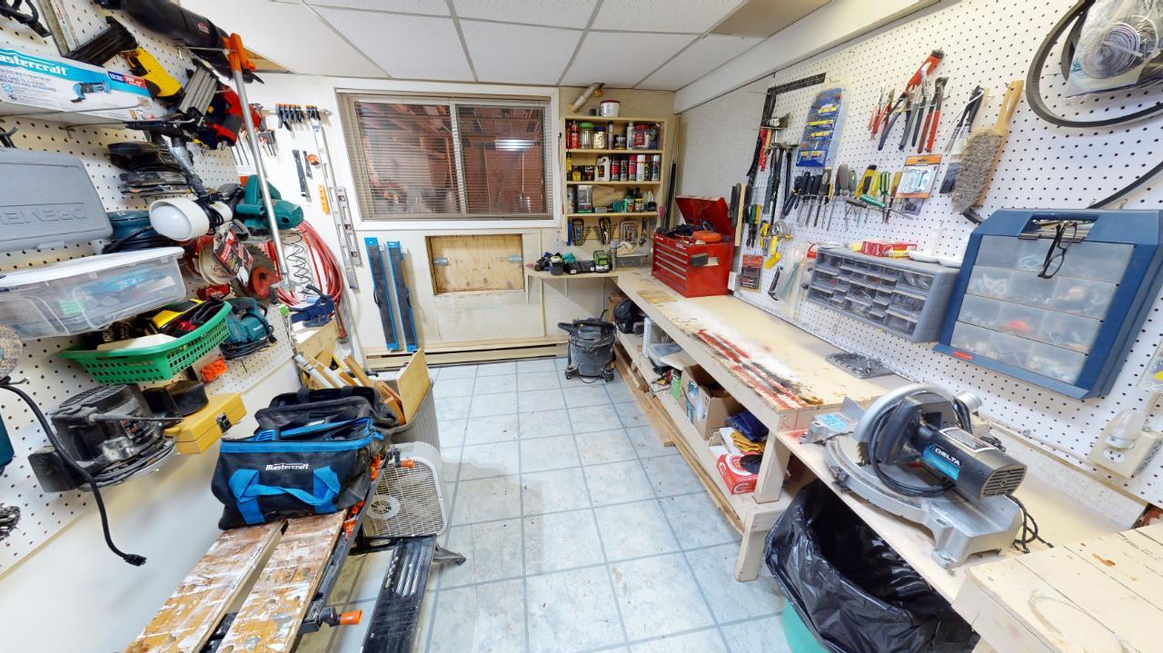 7558 Columbia Avenue, Radium Hot Springs, British Columbia  V0A 1M0 - Photo 24 - 2476001