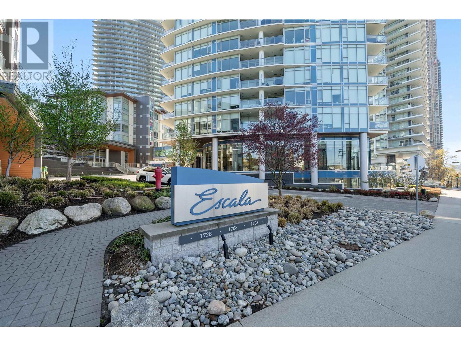 3108 1788 Gilmore Avenue, Burnaby, British Columbia  V5C 0L5 - Photo 1 - R2867532