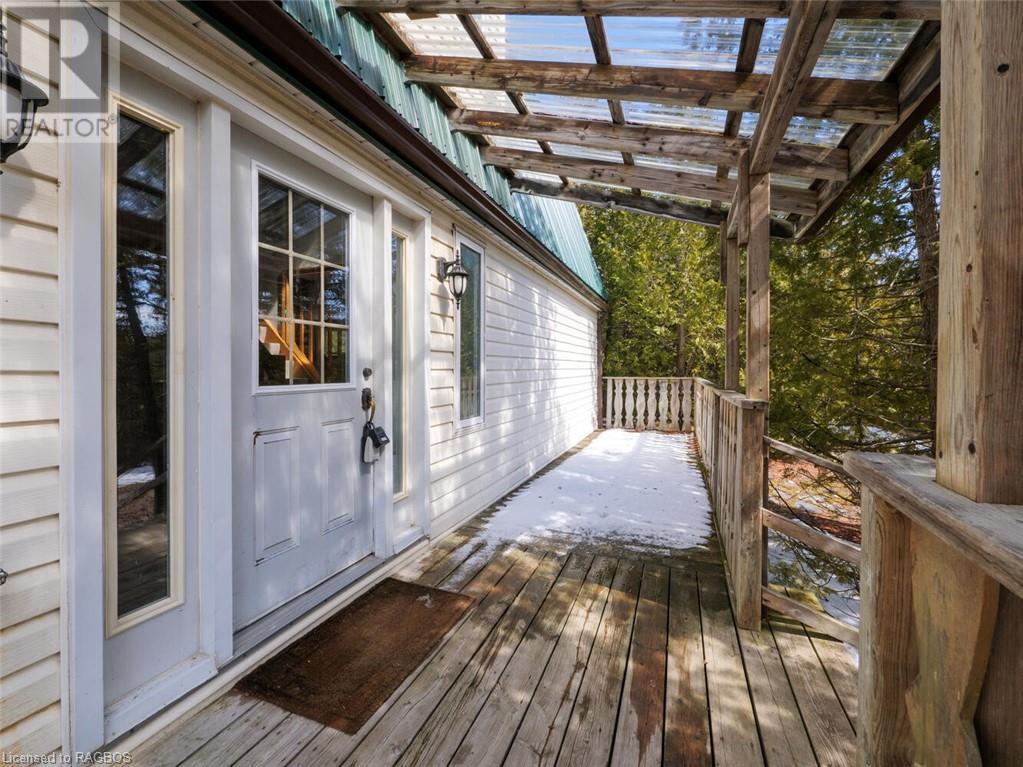 609 Huron Road, South Bruce Peninsula, Ontario  N0H 2T0 - Photo 4 - 40567527