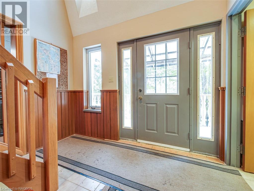 609 Huron Road, South Bruce Peninsula, Ontario  N0H 2T0 - Photo 5 - 40567527