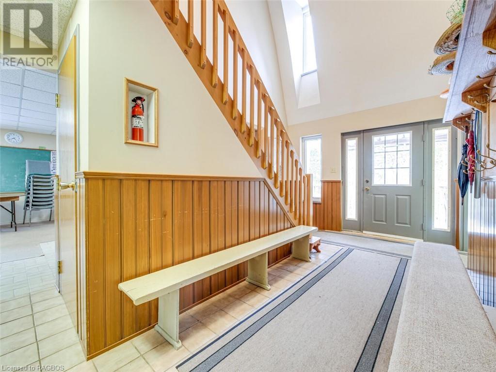 609 Huron Road, South Bruce Peninsula, Ontario  N0H 2T0 - Photo 8 - 40567527