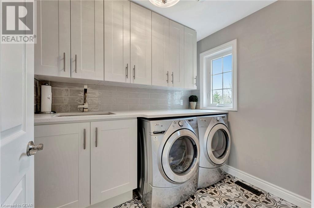 25 Manor Park Crescent Unit# 5, Guelph, Ontario  N1G 1A2 - Photo 34 - 40568337