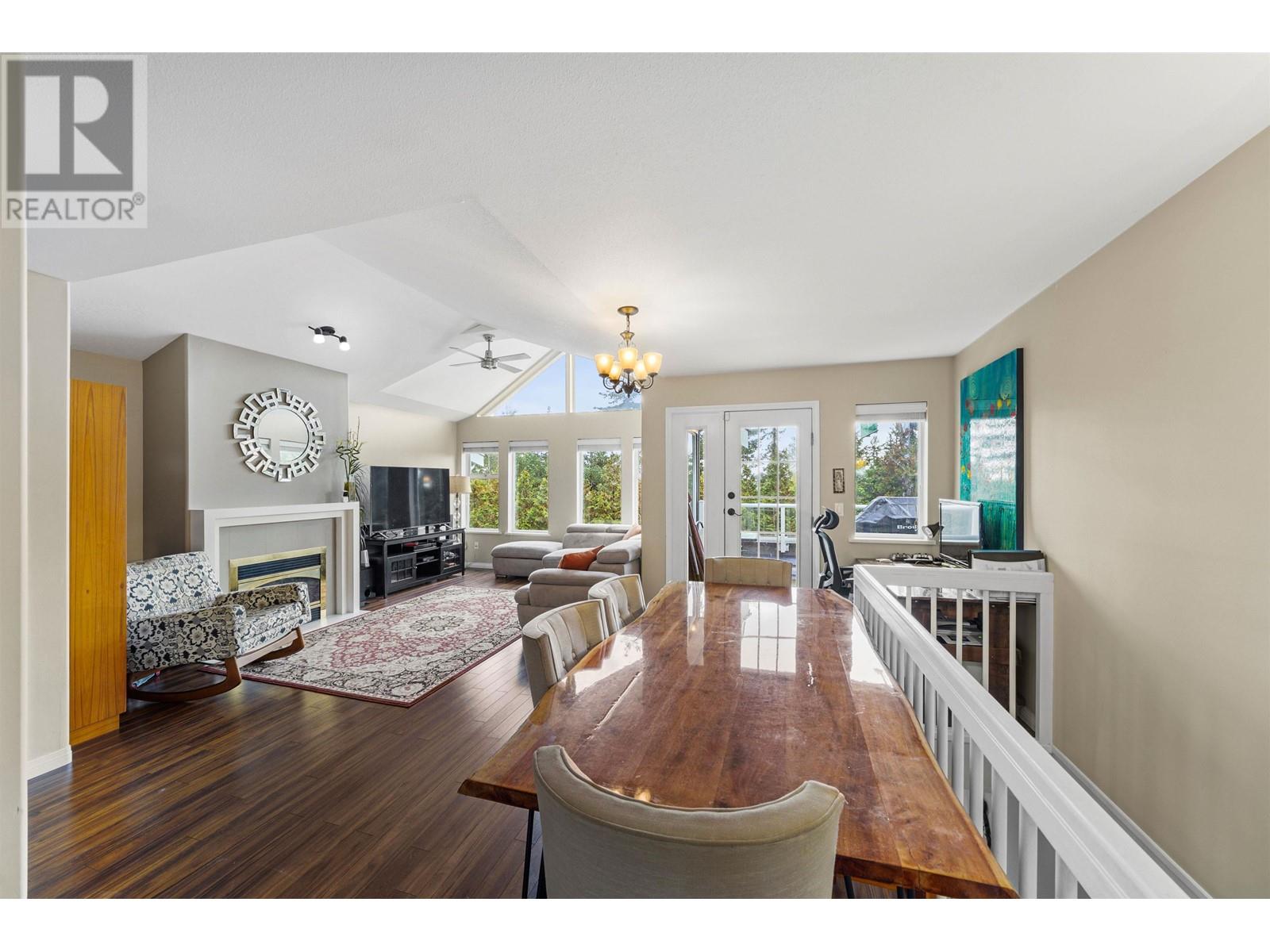 2506 Western Avenue, North Vancouver, British Columbia  V7N 3L1 - Photo 12 - R2867733