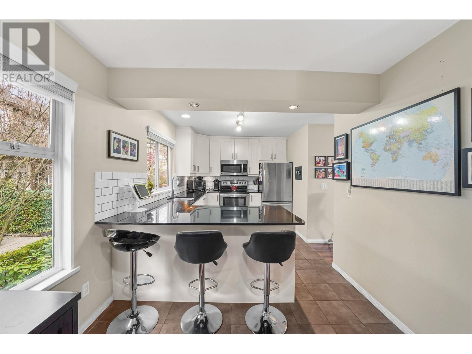 2506 Western Avenue, North Vancouver, British Columbia  V7N 3L1 - Photo 5 - R2867733