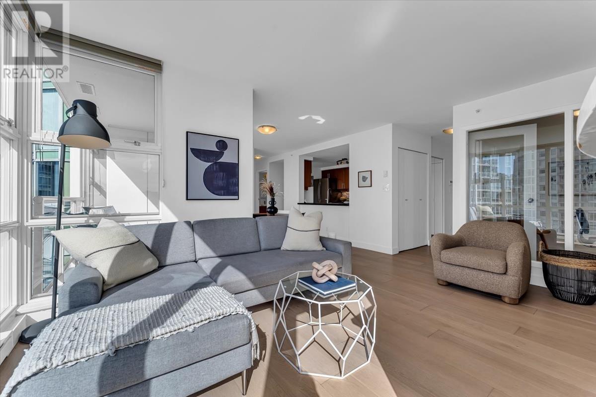 2205 1077 Marinaside Crescent, Vancouver, British Columbia  V6Z 2Z5 - Photo 6 - R2867765