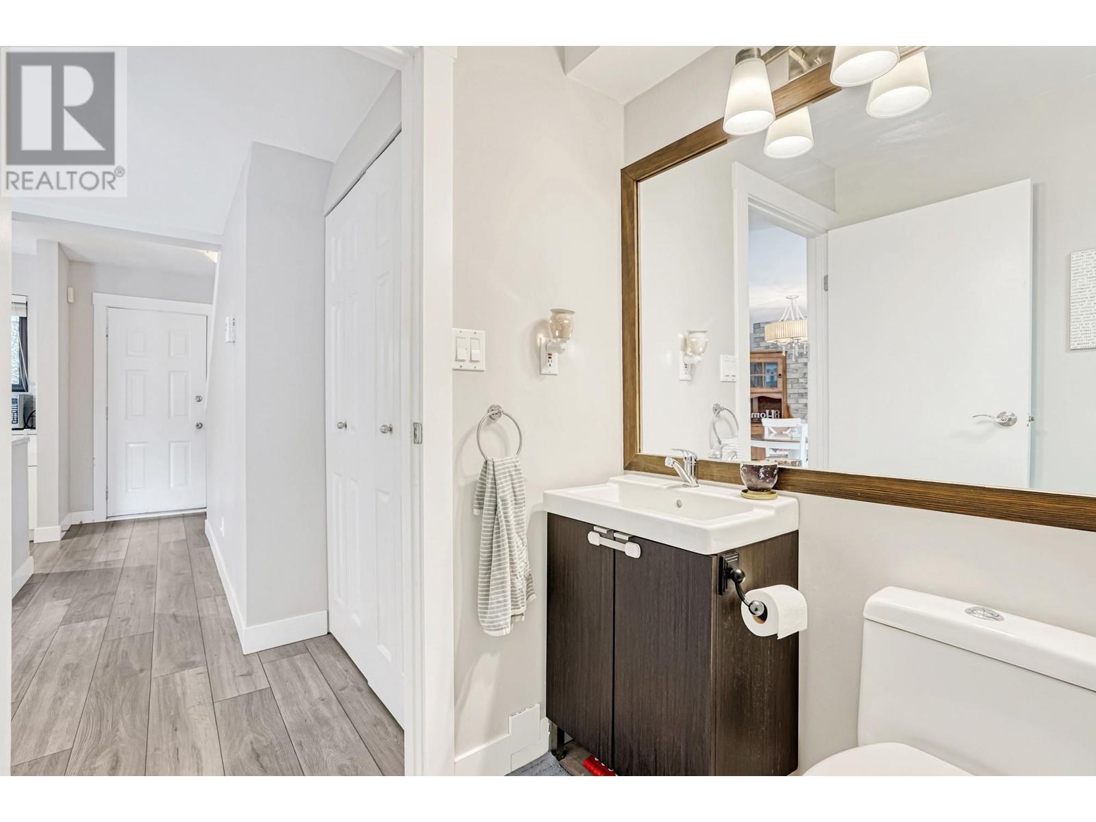 805 Alexander Bay, Port Moody, British Columbia  V3H 3R7 - Photo 12 - R2867798