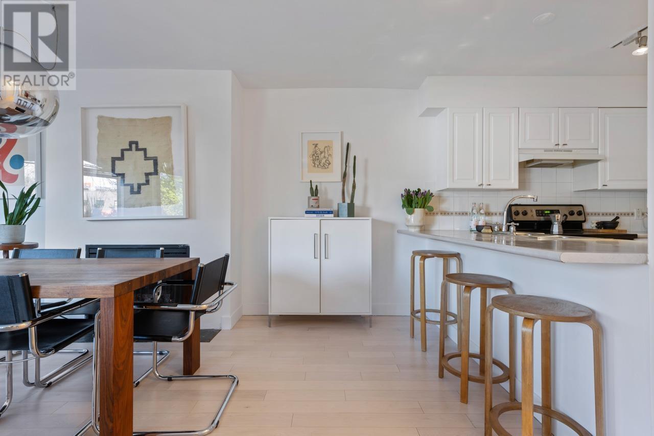 102 1562 W 5th Avenue, Vancouver, British Columbia  V6J 5H9 - Photo 6 - R2867808