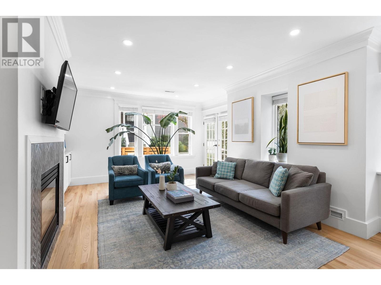 1 217 E Keith Road, North Vancouver, British Columbia  V7L 1V4 - Photo 4 - R2867845