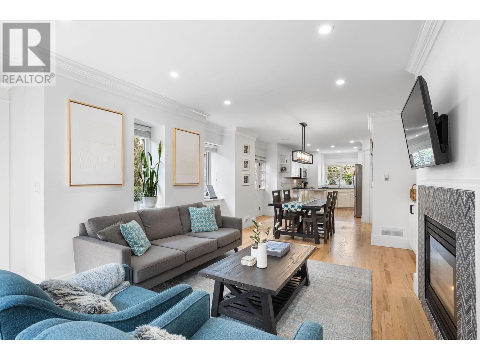 1 217 E Keith Road, North Vancouver, British Columbia  V7L 1V4 - Photo 5 - R2867845