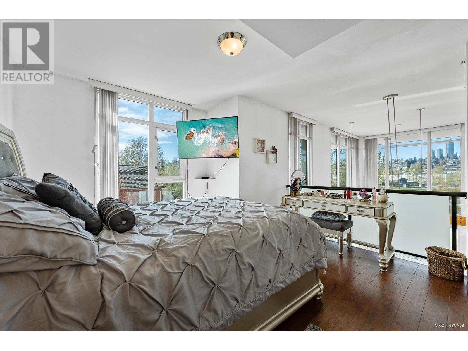 203 7 Rialto Court, New Westminster, British Columbia  V3M 7A8 - Photo 16 - R2867850