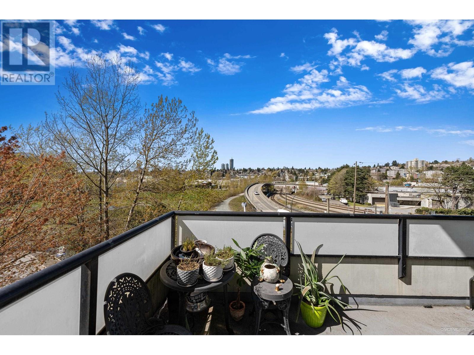 203 7 Rialto Court, New Westminster, British Columbia  V3M 7A8 - Photo 24 - R2867850