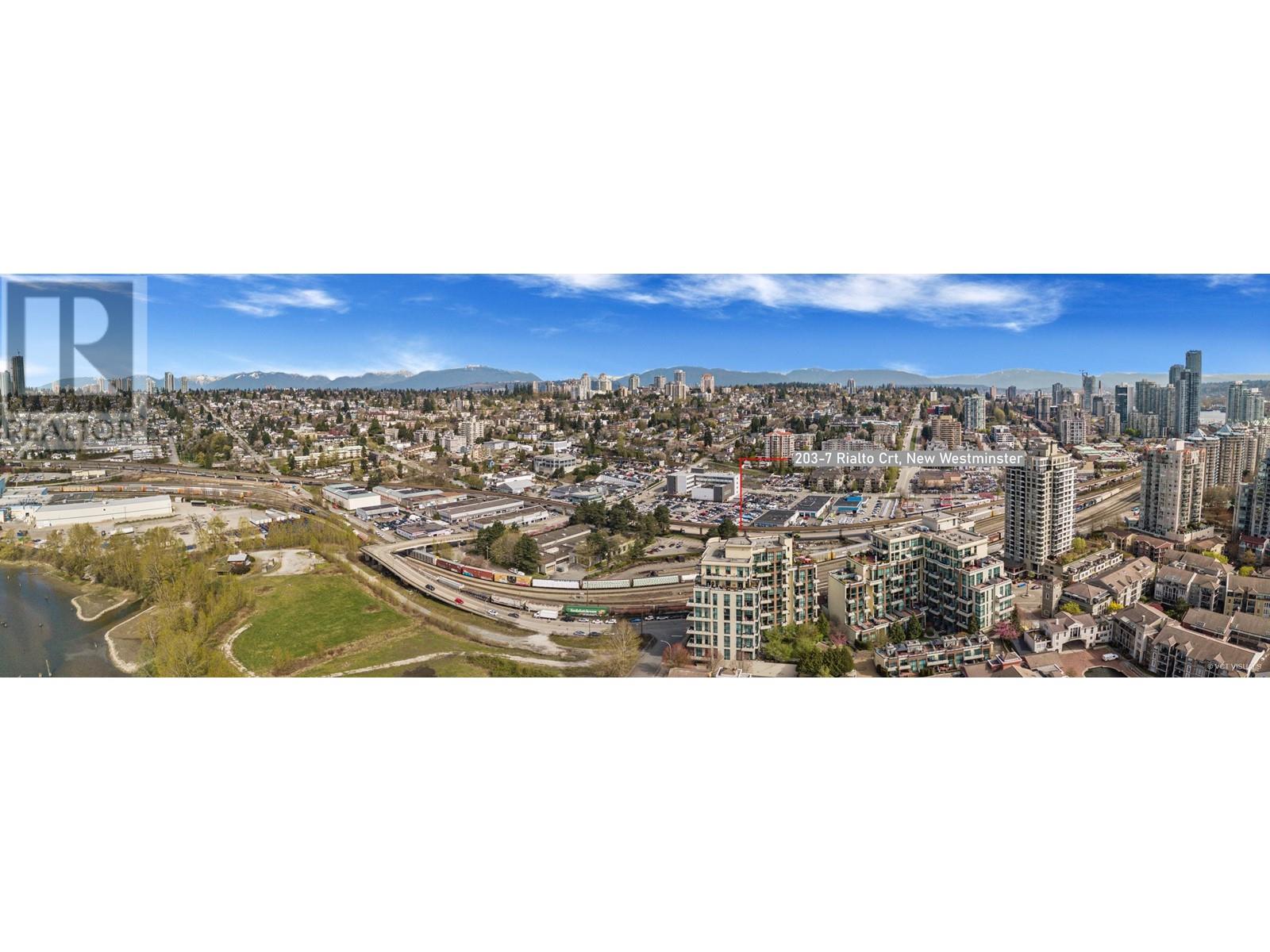 203 7 Rialto Court, New Westminster, British Columbia  V3M 7A8 - Photo 32 - R2867850